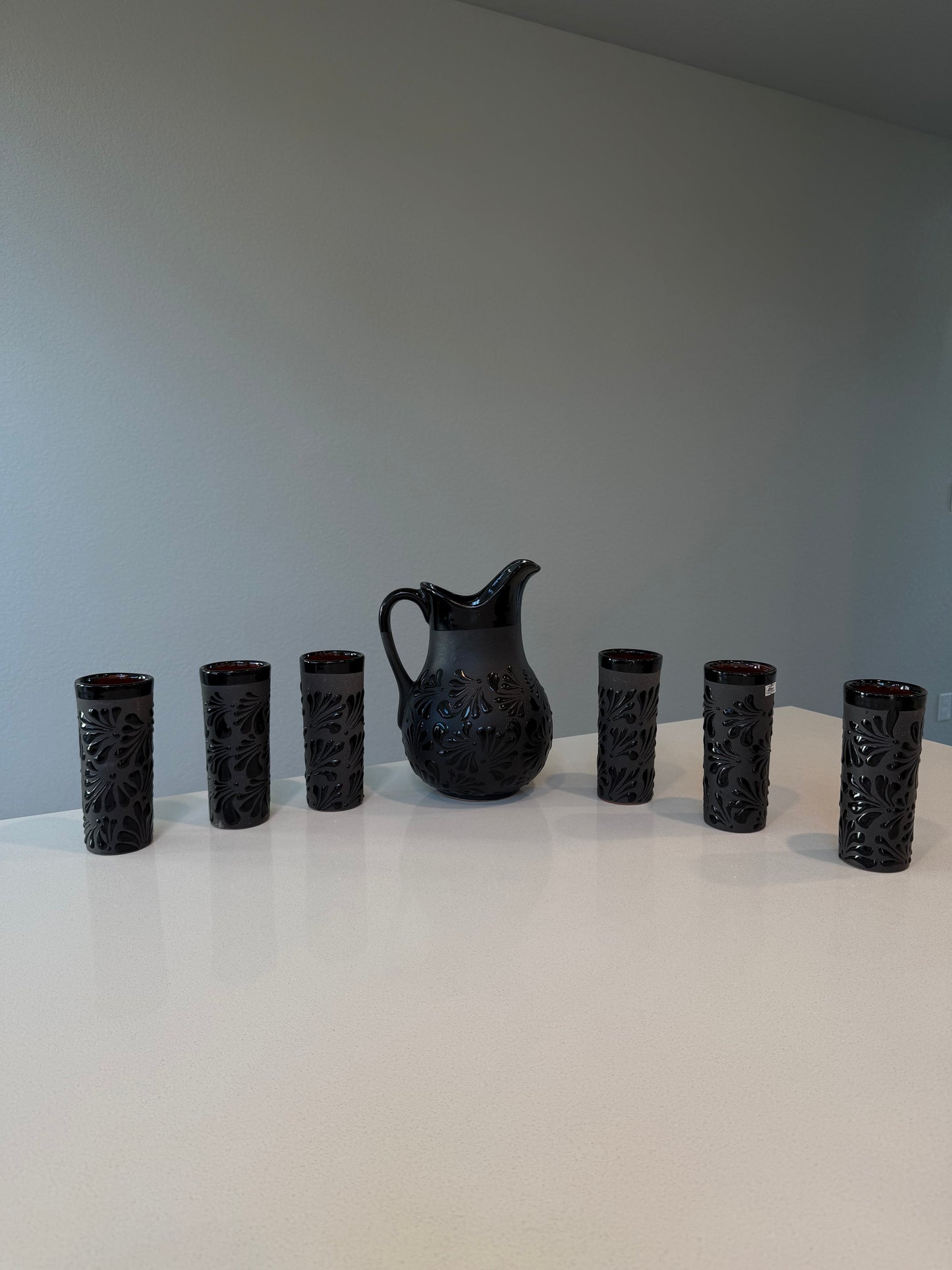 Handcrafted 1-Gallon Pitcher and 6 x 22oz Glasses Set